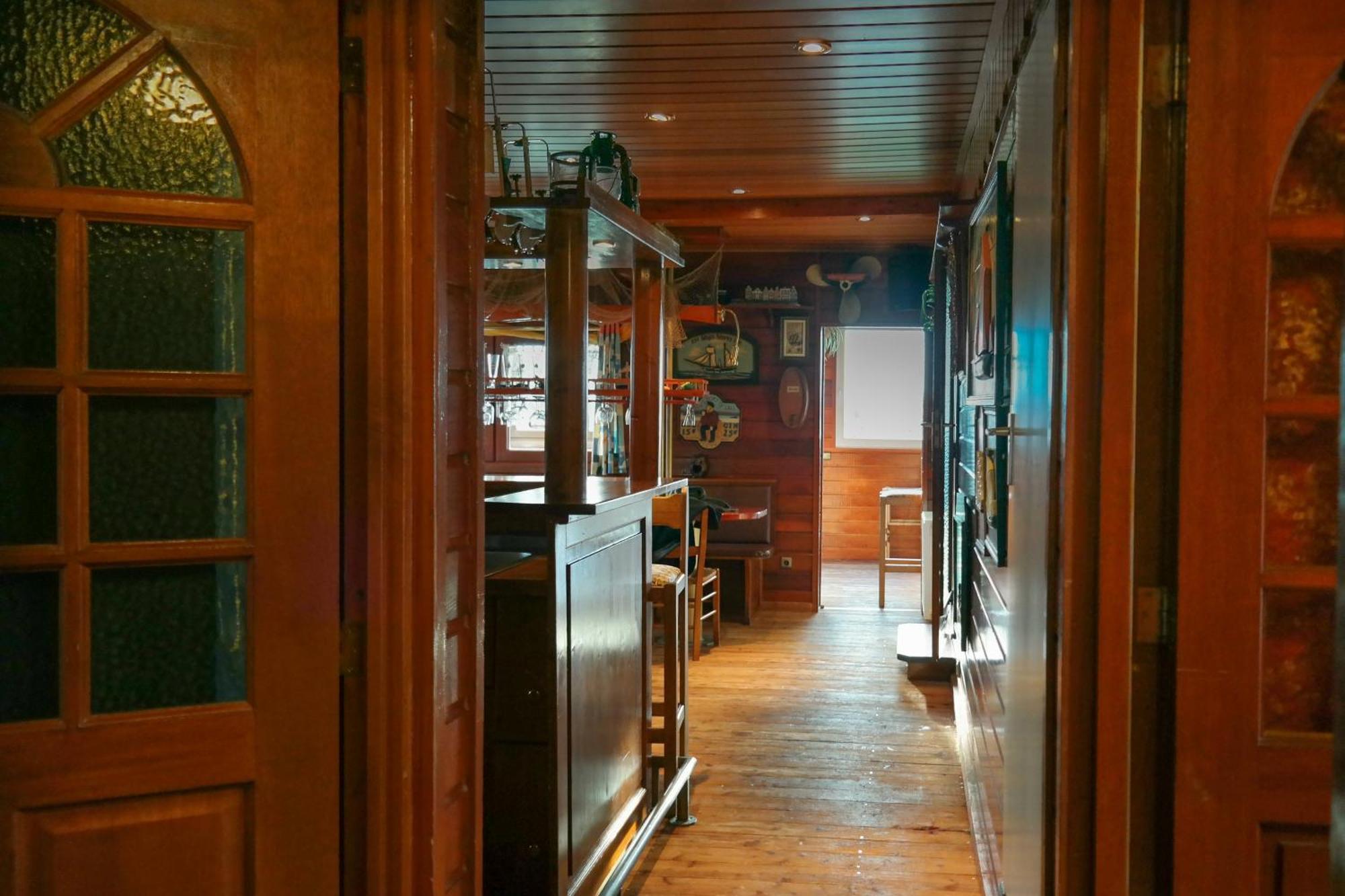 8 Pers House 'Capitein Theis' With Seaside In Front Of The Lauwersmeer أنيوم المظهر الخارجي الصورة